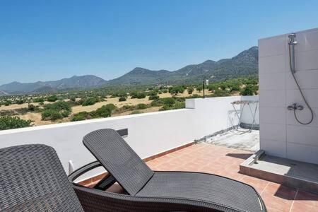 Joya Cyprus Mermaid Penthouse Apartment Agios Amvrosios (Kyrenia) Exterior foto